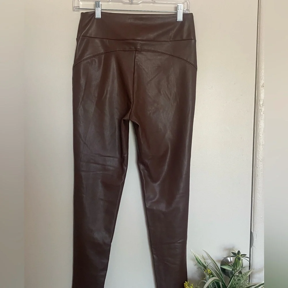 Haute Monde Chocolate Skinny Leather Pants‎